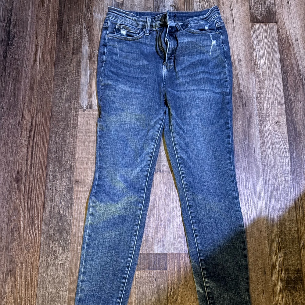 Judy blue raw hem skinny 9/29